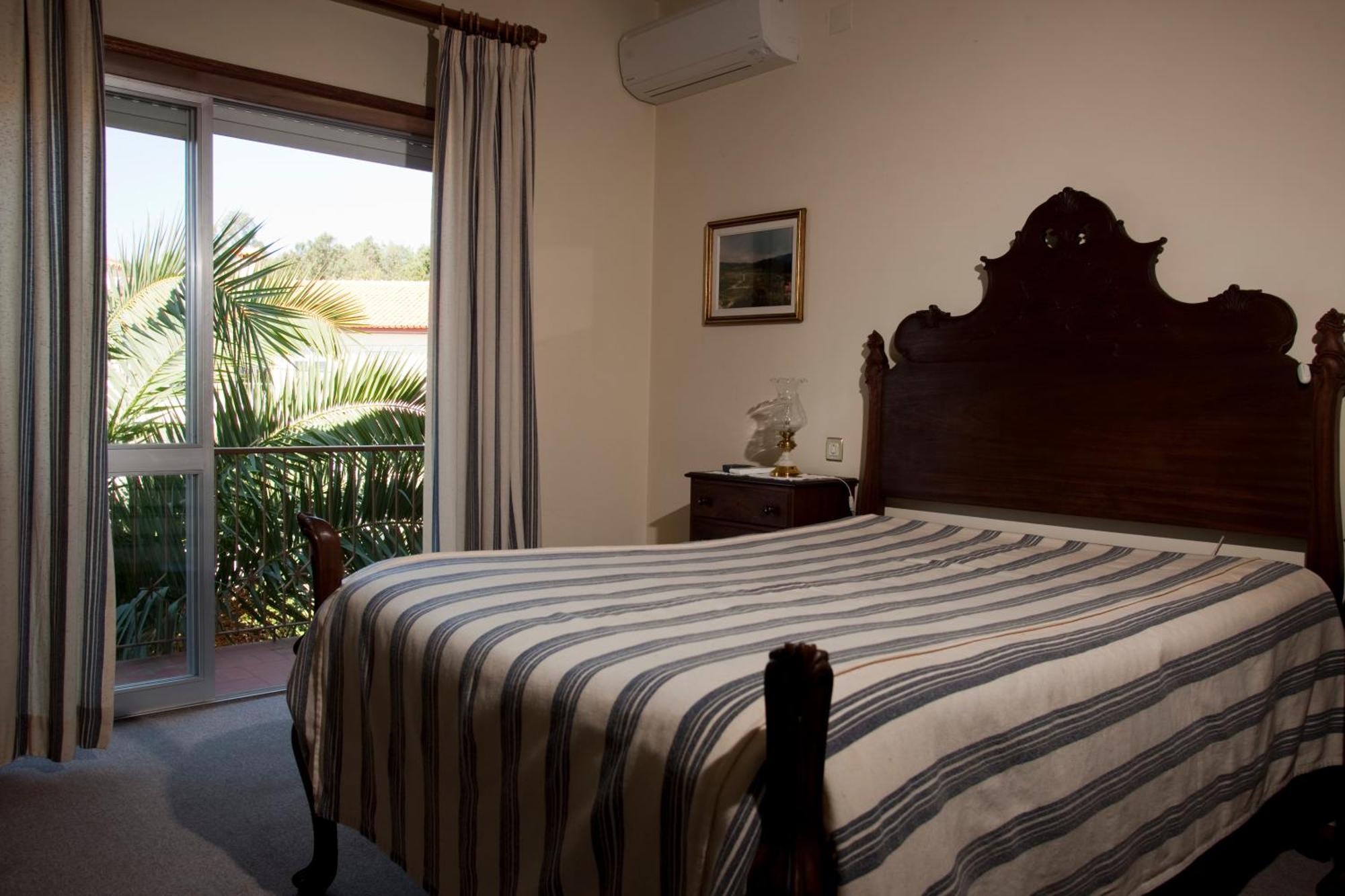 Pensao Suissa Hotel Vale de Cambra Phòng bức ảnh